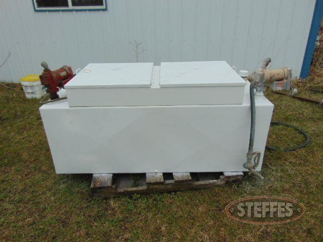 Fuel service tank w/toolbox on top,